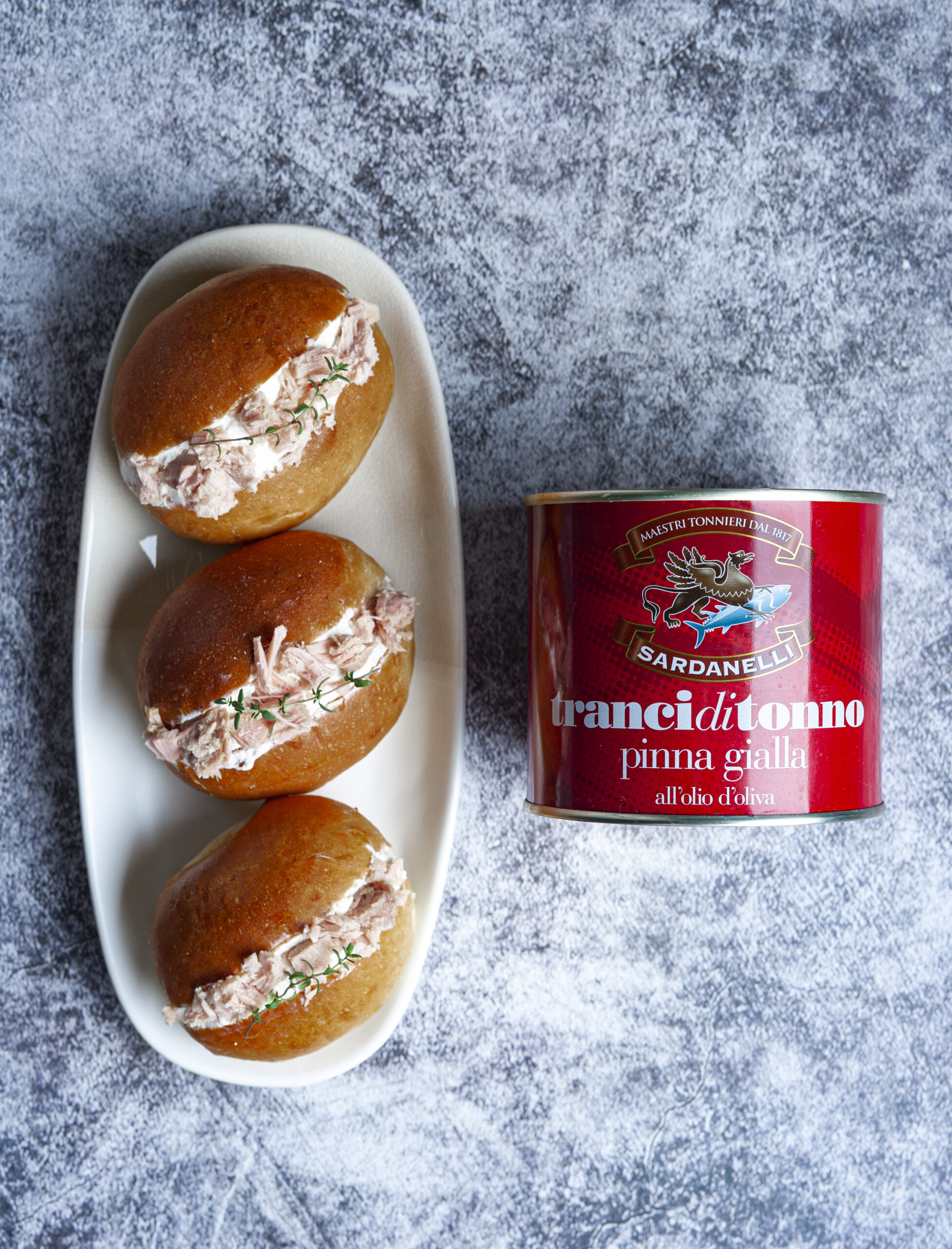Maritozzi salati con ricotta e tonno
